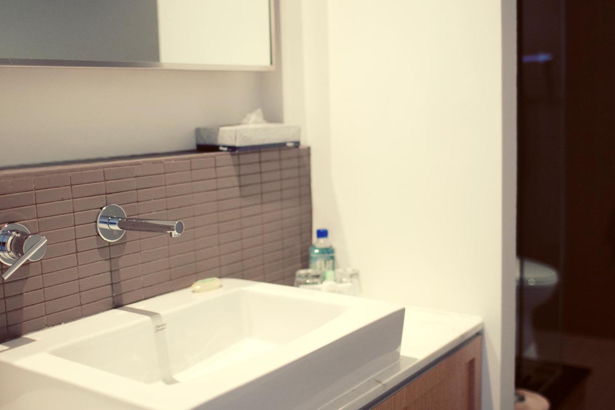Hotel Ocho Toronto Eksteriør billede