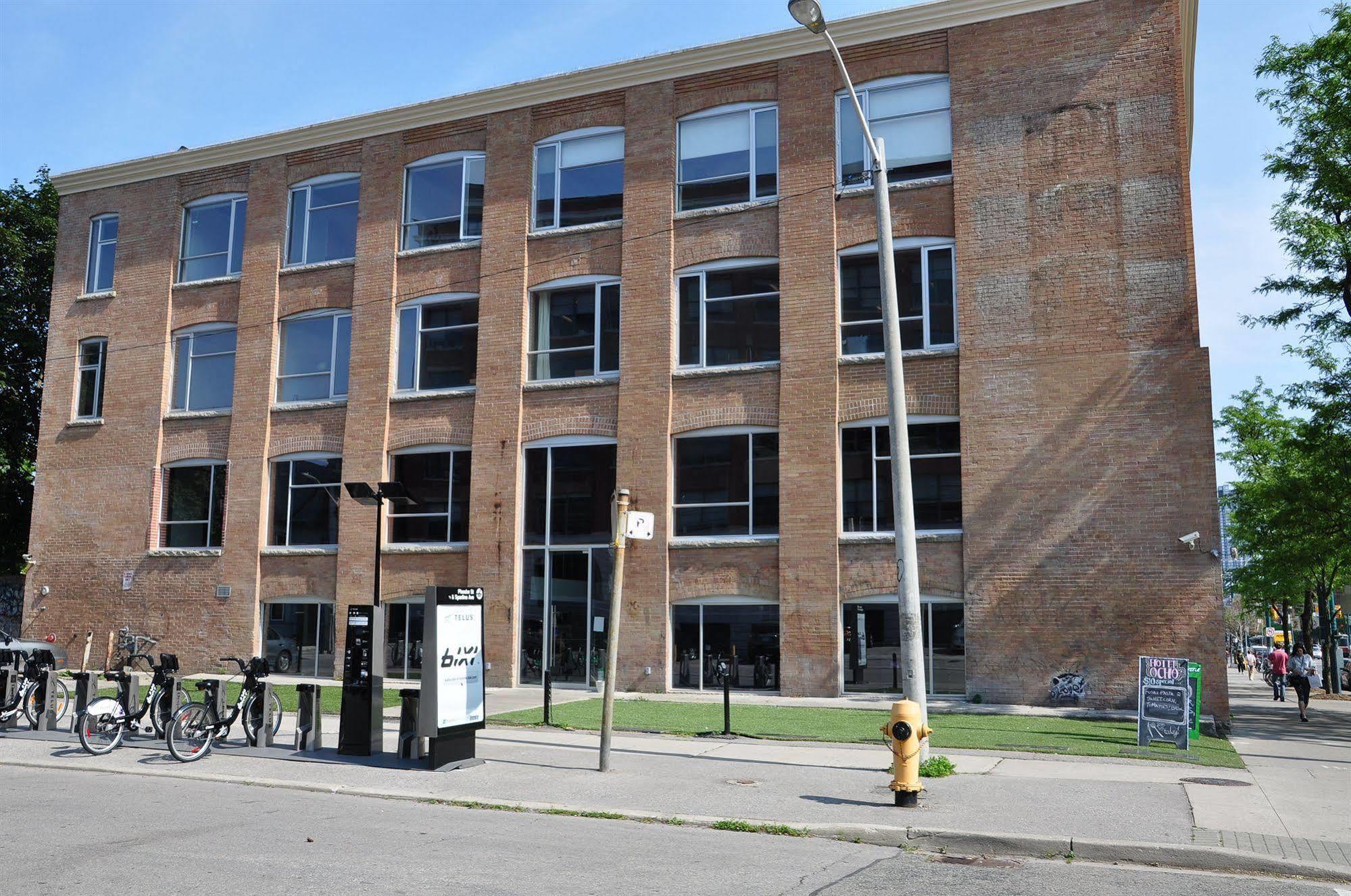 Hotel Ocho Toronto Eksteriør billede